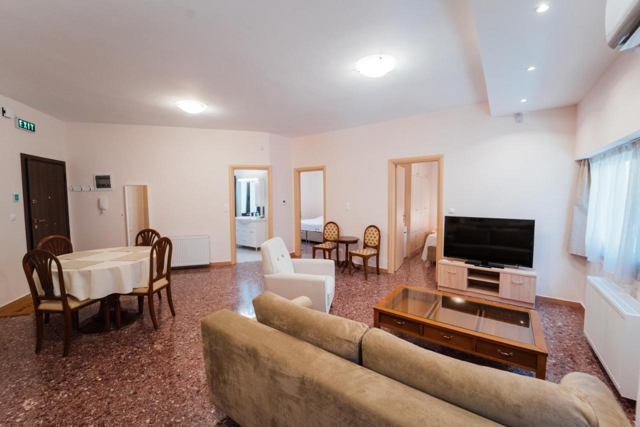 Luxury Apartment In Plaka - Acropolis アテネ エクステリア 写真